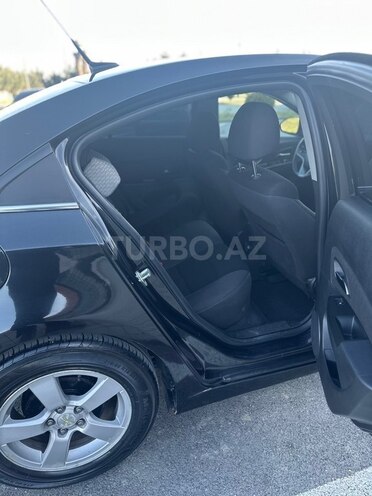 Chevrolet Cruze-3