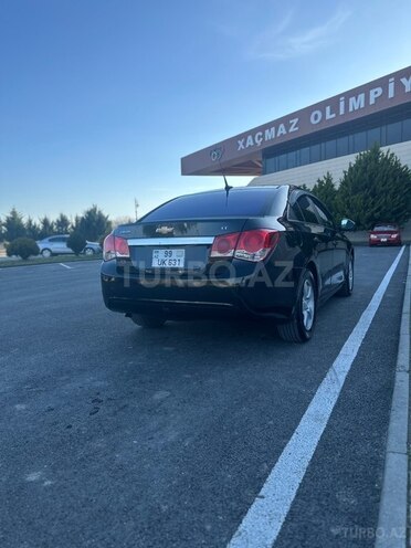 Chevrolet Cruze-4