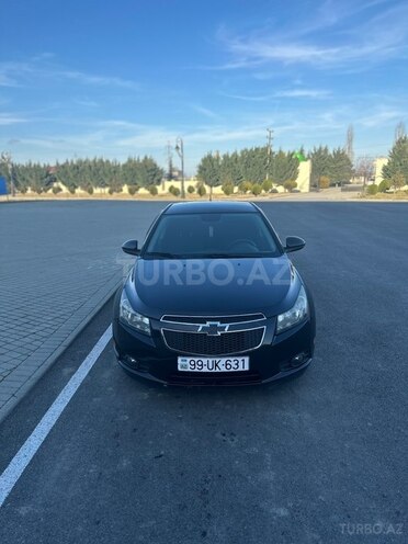 Chevrolet Cruze-1