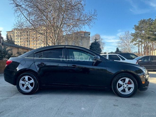 Chevrolet Cruze-11