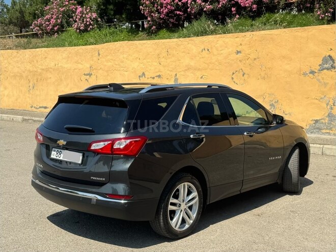 Chevrolet Equinox-4