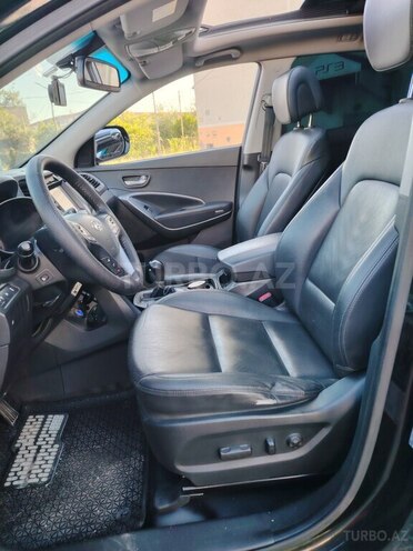 Hyundai Santa Fe-9