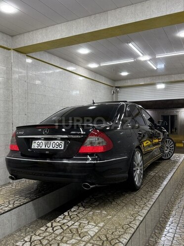 Mercedes E 350-7