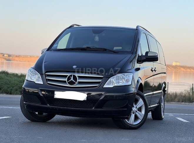 Mercedes Viano-14