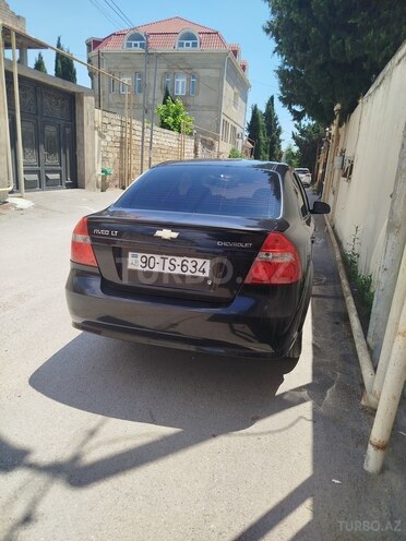 Chevrolet Aveo-2
