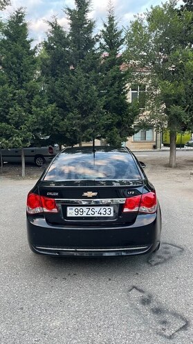 Chevrolet Cruze-2