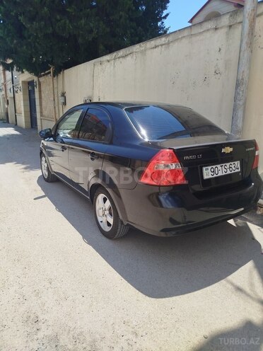 Chevrolet Aveo-4