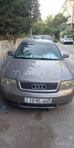 Audi A4-1