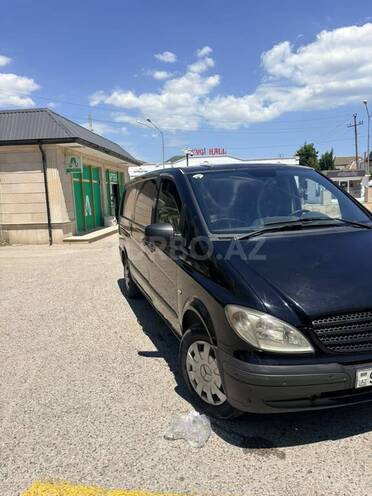 Mercedes Vito-2