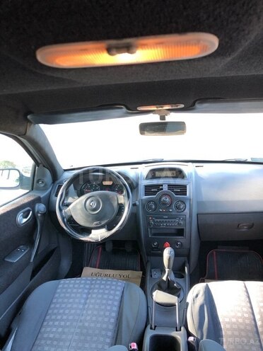 Renault Megane-5