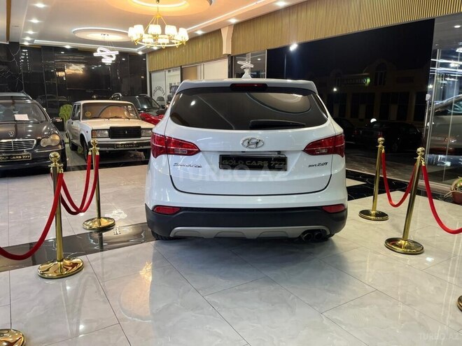 Hyundai Santa Fe-2