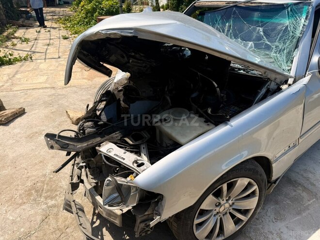 Mercedes C 230-1