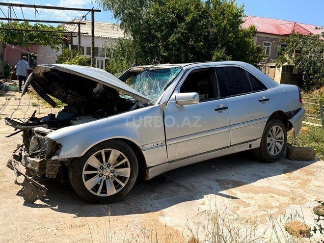 Mercedes C 230-9