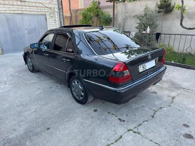 Mercedes C 180-7