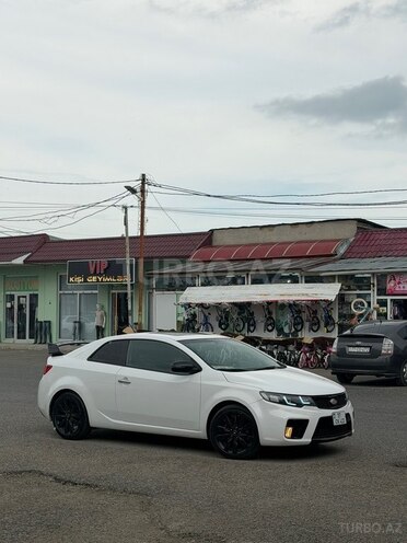 Kia Cerato Koup-5