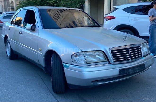 Mercedes C 200-6