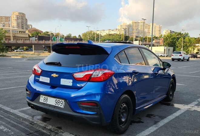 Chevrolet Cruze-6
