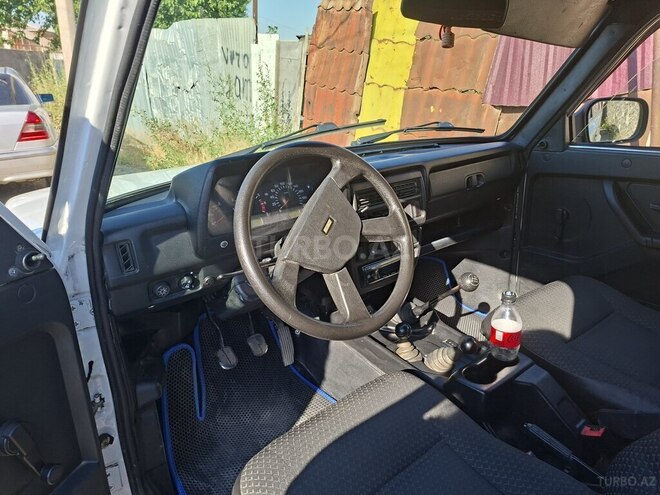 LADA (VAZ) Niva-5