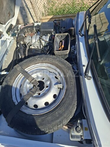 LADA (VAZ) Niva-11
