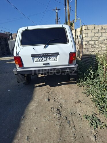 LADA (VAZ) Niva-18