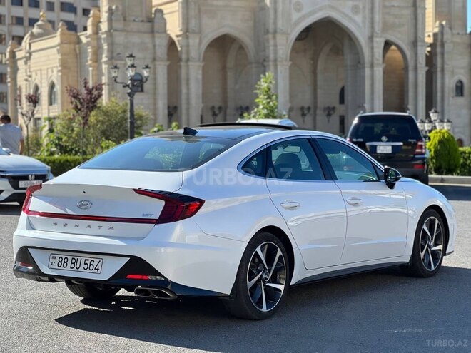 Hyundai Sonata-7