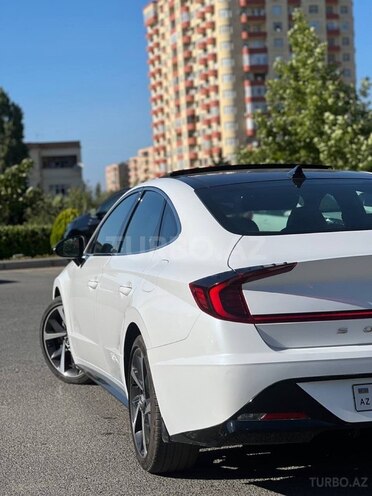 Hyundai Sonata-9
