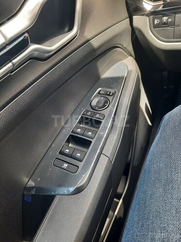 Kia Sportage-13