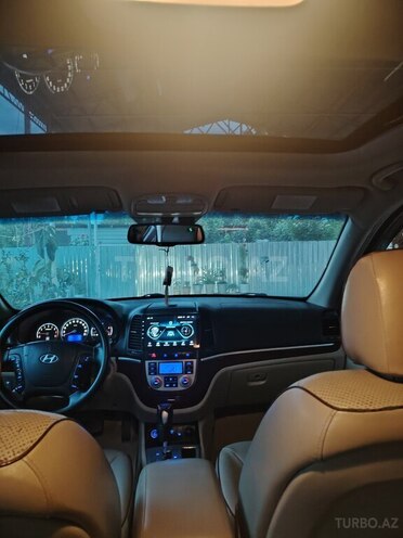 Hyundai Santa Fe-7