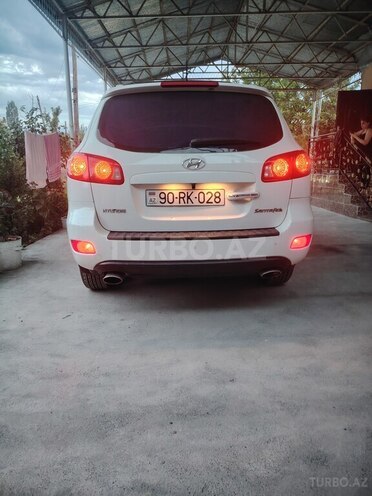 Hyundai Santa Fe-4