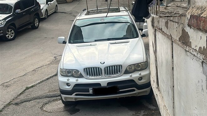 BMW X5-7