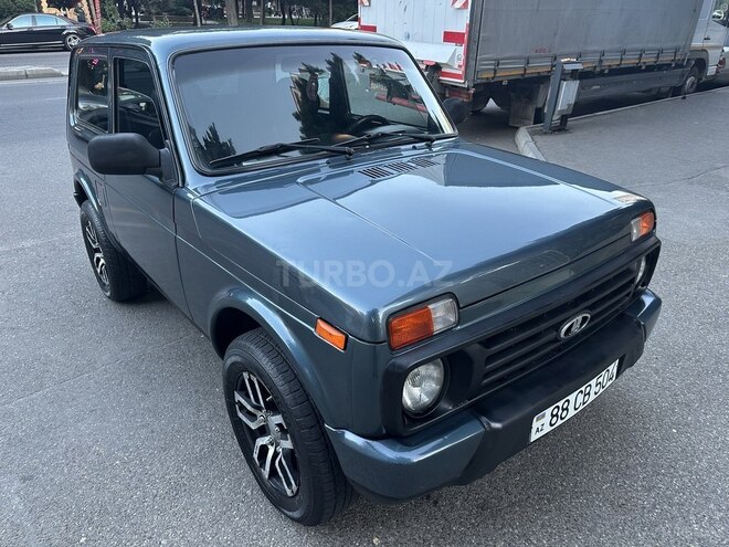 LADA (VAZ) Niva-2