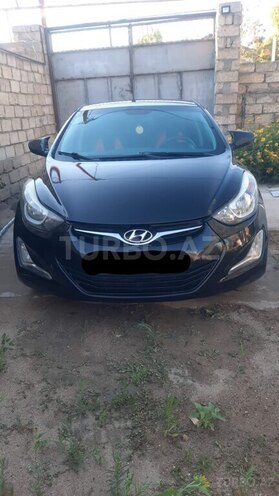 Hyundai Elantra-1