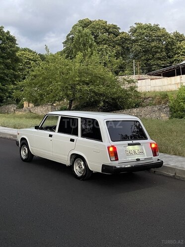 LADA (VAZ) 2104-2