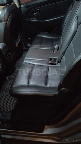 Kia Carens-6