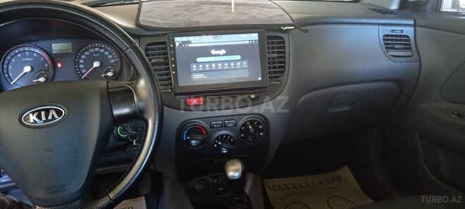 Kia Rio-6