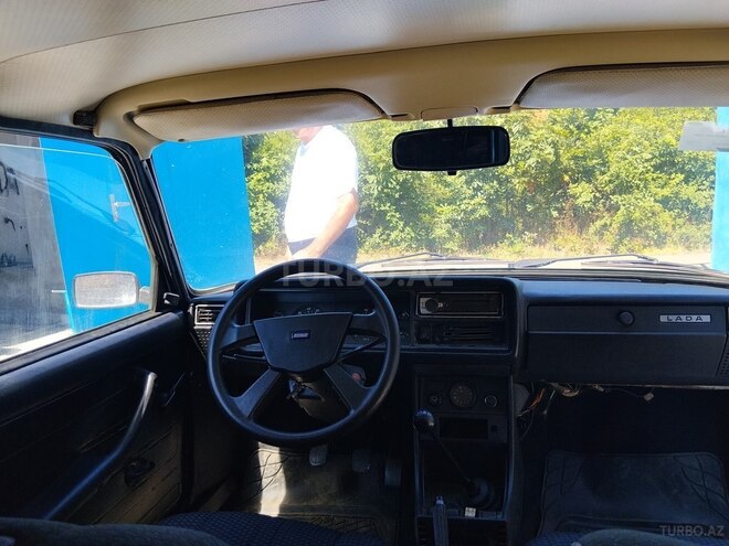 LADA (VAZ) 2104-5