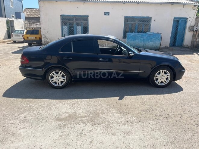 Mercedes E 220-4