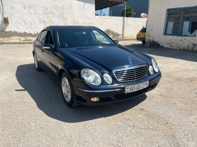 Mercedes E 220-3