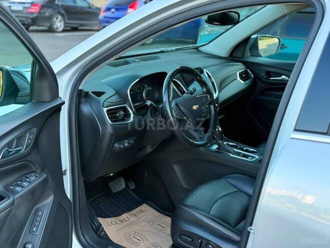 Chevrolet Equinox-8