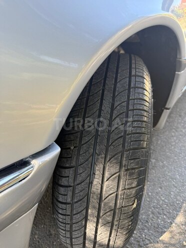 Mercedes C 200-13