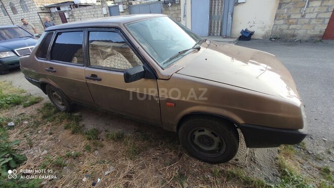 LADA (VAZ) 21099-5