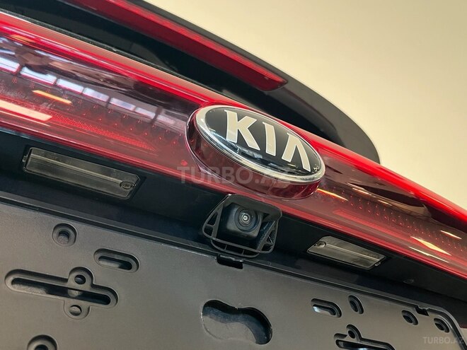 Kia Carnival-36