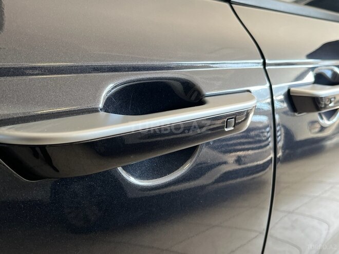Kia Carnival-34