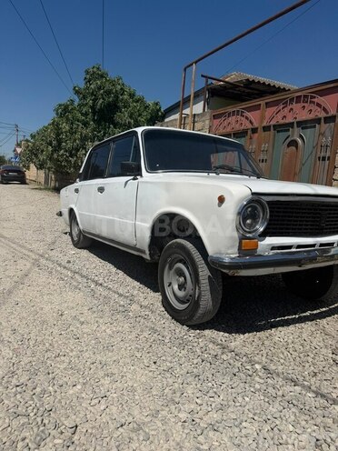 LADA (VAZ) 21013-2