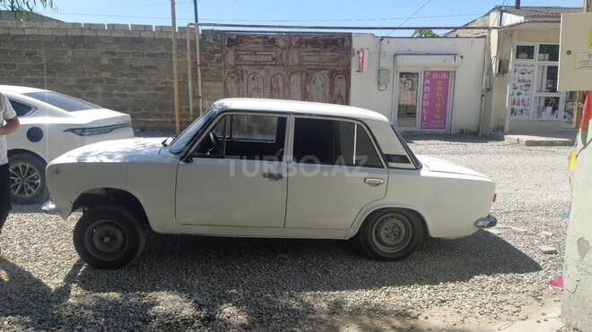 LADA (VAZ) 21013-8