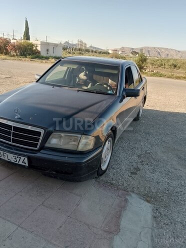 Mercedes C 180-3