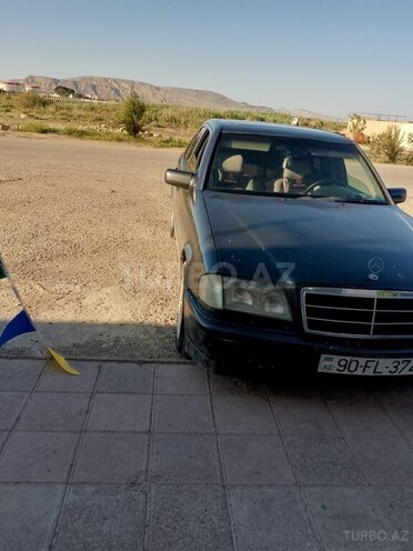 Mercedes C 180-2