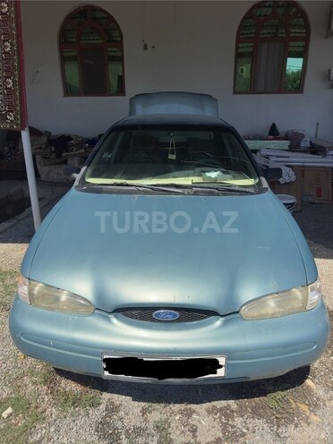 Ford Contour-1