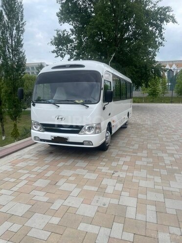 Hyundai County-2