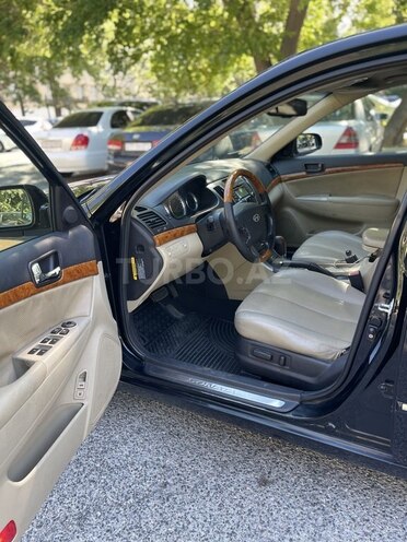 Hyundai Sonata-7